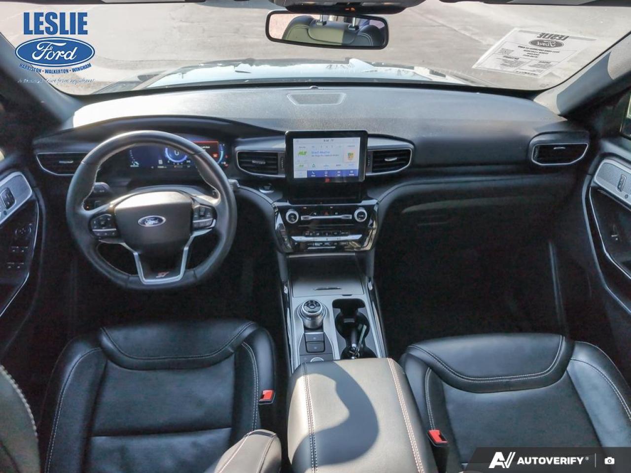 2022 Ford Explorer ST 4WD Photo