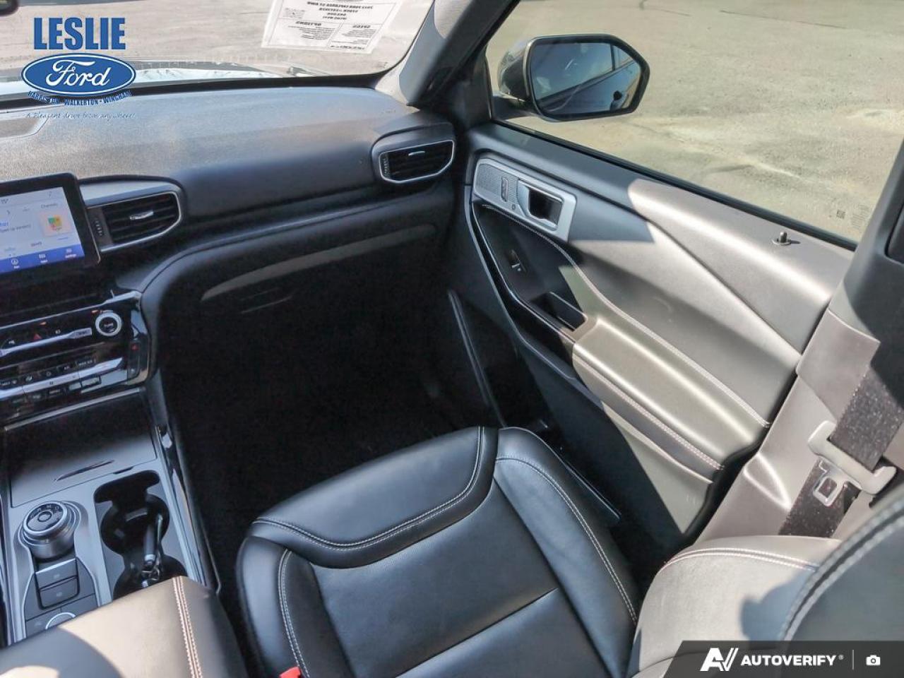 2022 Ford Explorer ST 4WD Photo