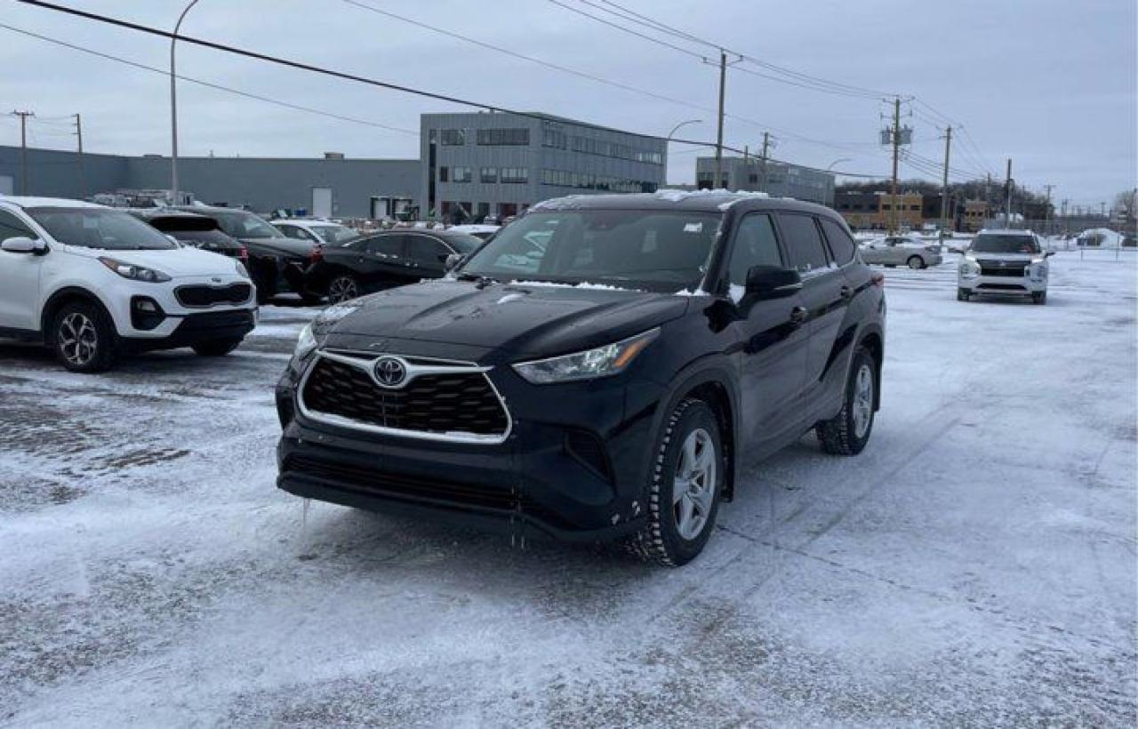 Used 2020 Toyota Highlander LE AWD | Heated Seats | Power Seat | Rear Camera | Bluetooth | and more! for sale in Guelph, ON