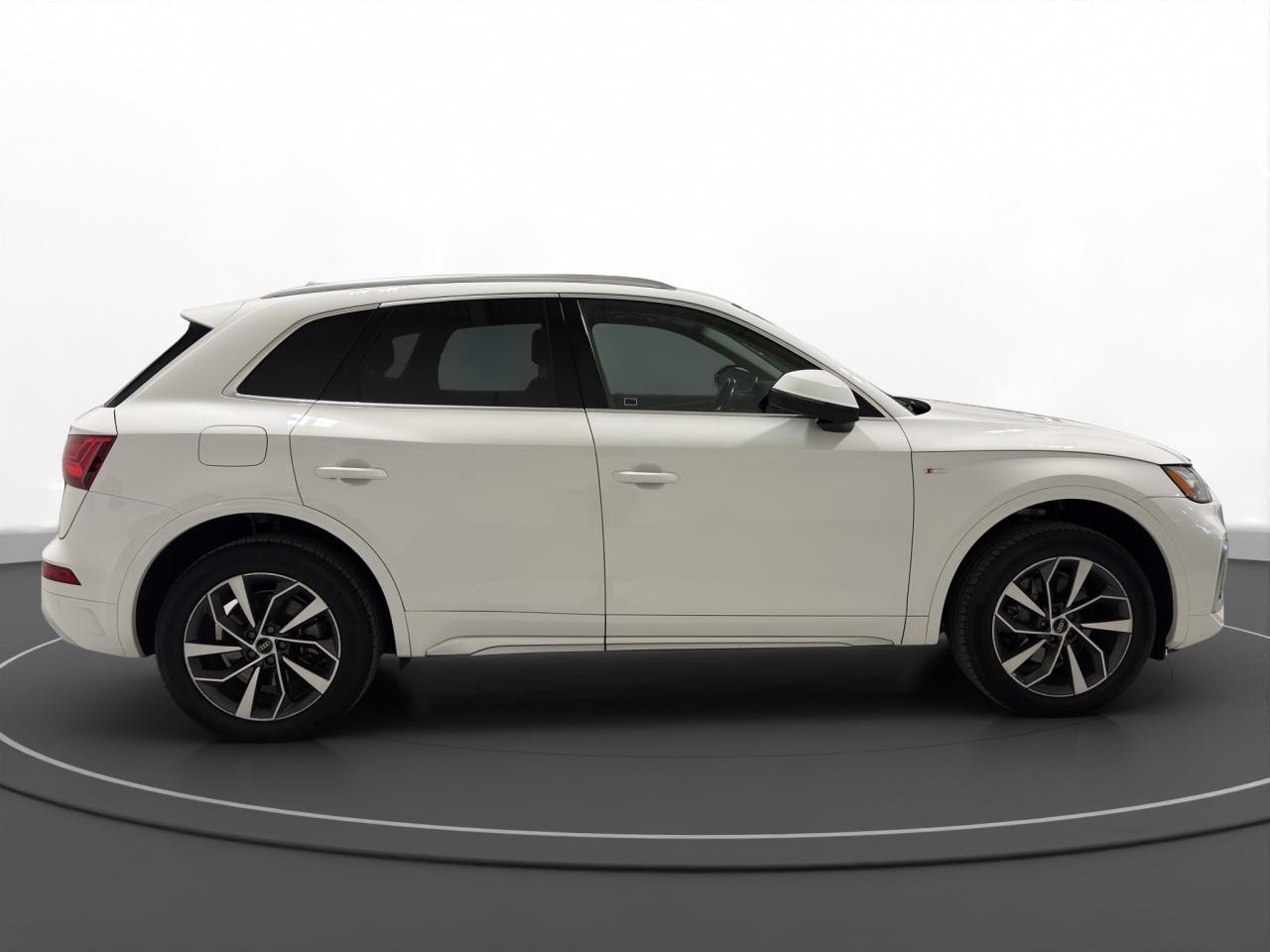 2021 Audi Q5 2.0T Progressiv Quattro - Photo #5