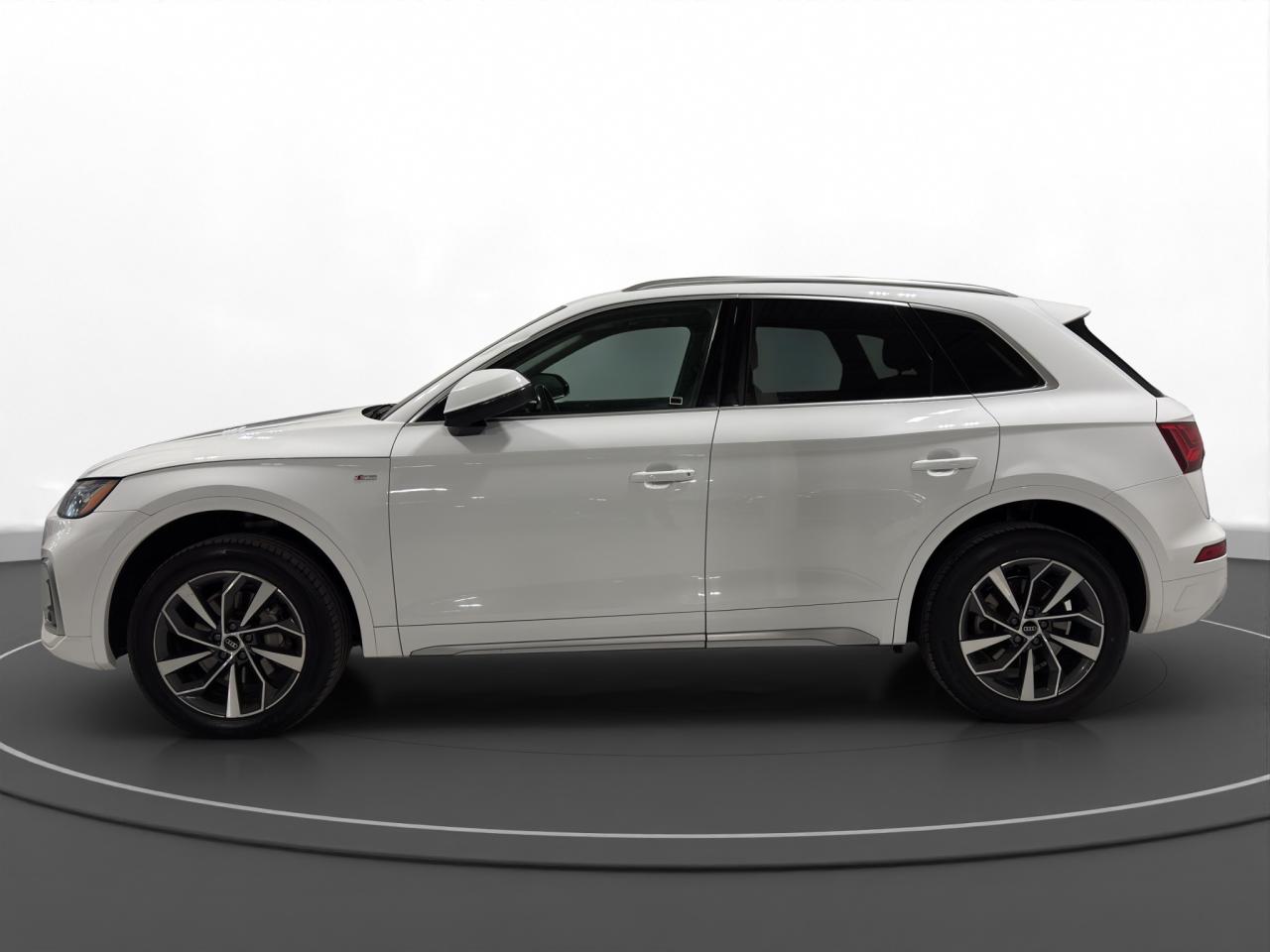 2021 Audi Q5 2.0T Progressiv Quattro - Photo #4