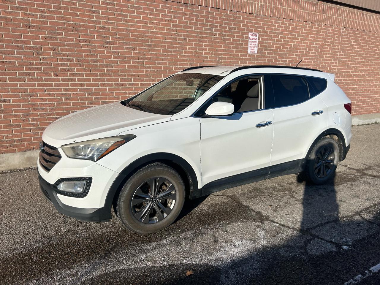 Used 2013 Hyundai Santa Fe FWD 4dr 2.0T Auto for sale in Ajax, ON