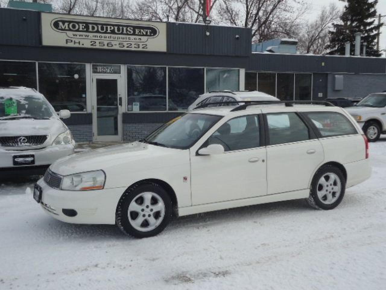 Used 2004 Saturn L Series Wagon L300  AMAZING CONDITION!!  ACCIDENT FREE WEST COAST CAR!!! for sale in Winnipeg, MB