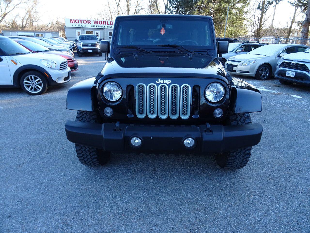 2016 Jeep Wrangler Unlimited Rubicon - Photo #3