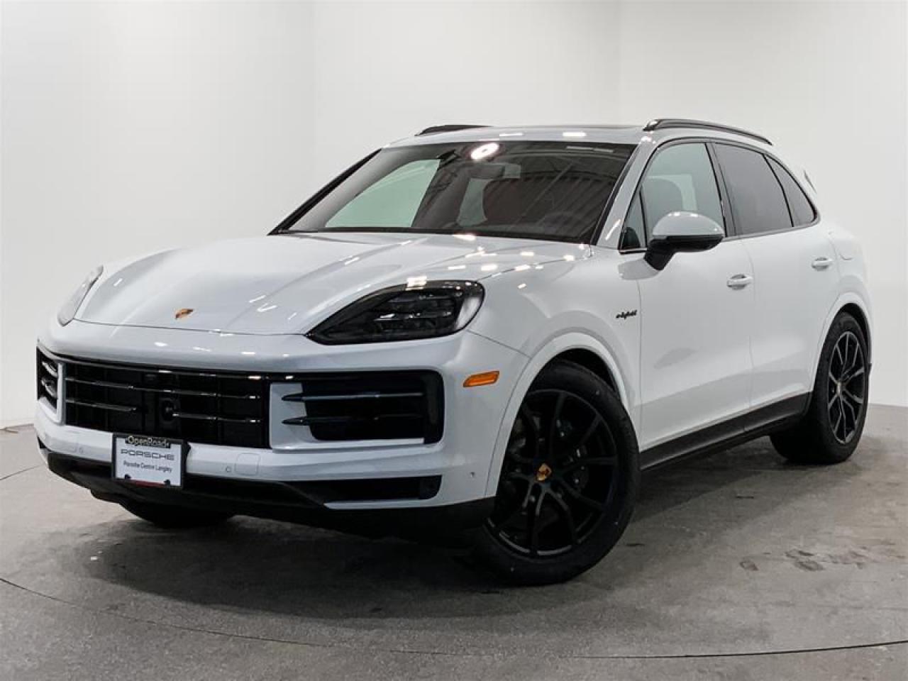 New 2025 Porsche Cayenne e-Hybrid AWD for sale in Langley City, BC