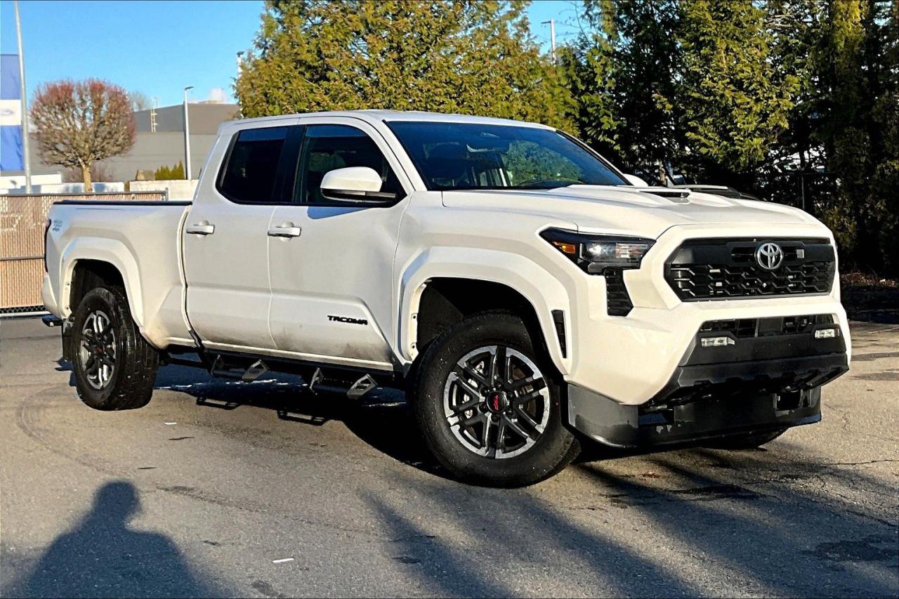 Used 2024 Toyota Tacoma 4X4 TACOMA DOUBLE CAB AT for sale in Abbotsford, BC