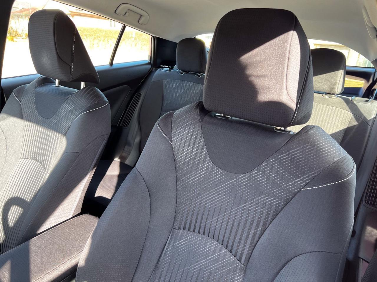 2020 Toyota Prius Prime LE - Photo #18