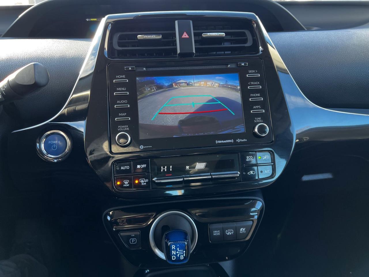 2020 Toyota Prius Prime LE - Photo #26