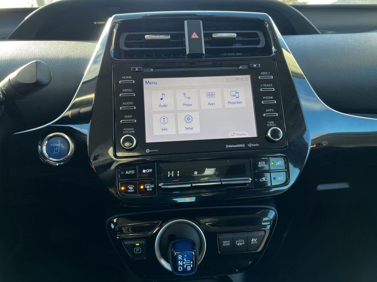 2020 Toyota Prius Prime LE - Photo #27
