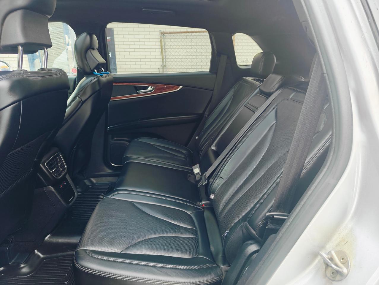 2016 Lincoln MKX 2.7L! Reserve! Top of the Line! Loaded! - Photo #26