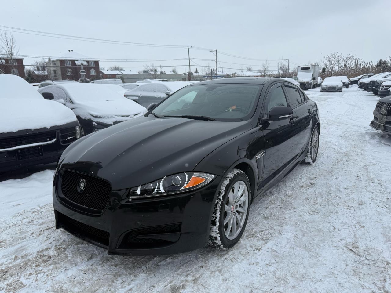 2015 Jaguar XF  - Photo #6