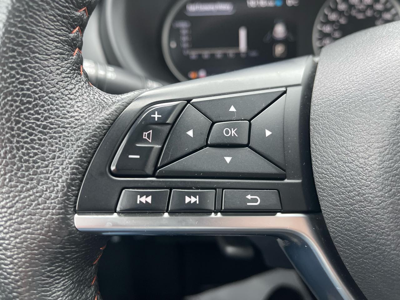 2018 Nissan Kicks SR - Photo #19
