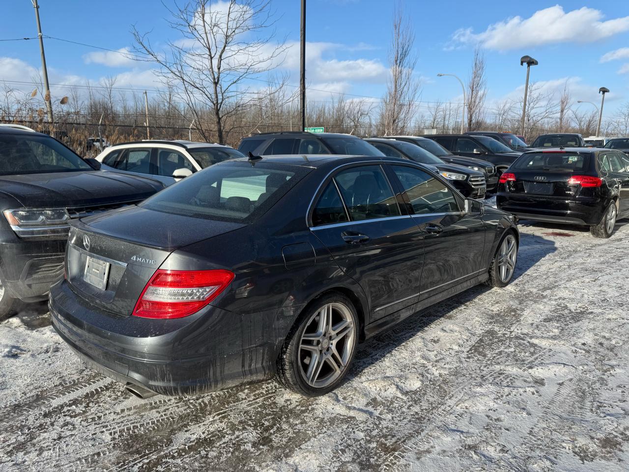 2011 Mercedes-Benz C-Class  - Photo #7