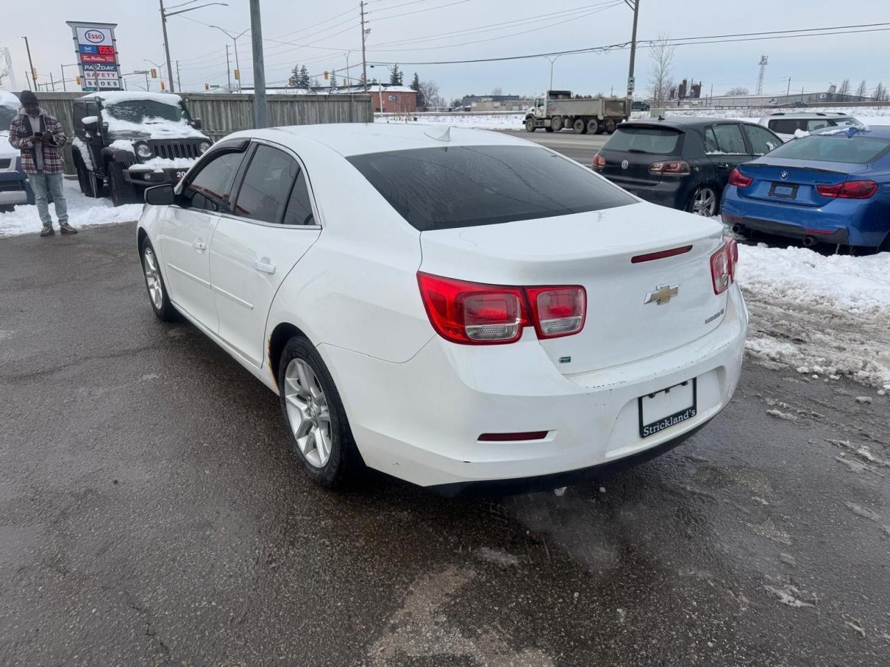 2016 Chevrolet Malibu LT, AUTO, 4 CYL, SEDAN, ALLOYS, AS IS SPECIAL - Photo #3