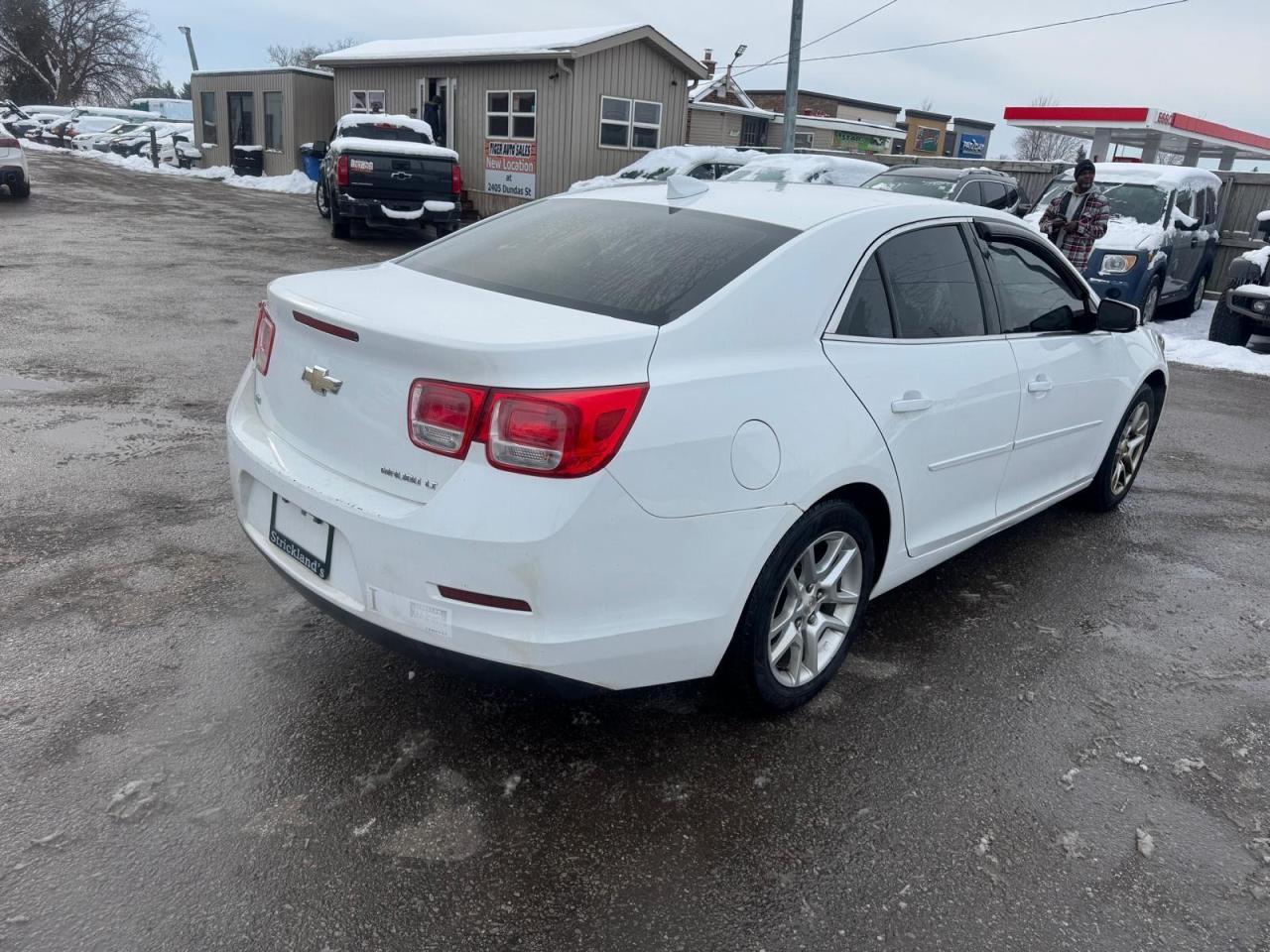 2016 Chevrolet Malibu LT, AUTO, 4 CYL, SEDAN, ALLOYS, AS IS SPECIAL - Photo #5