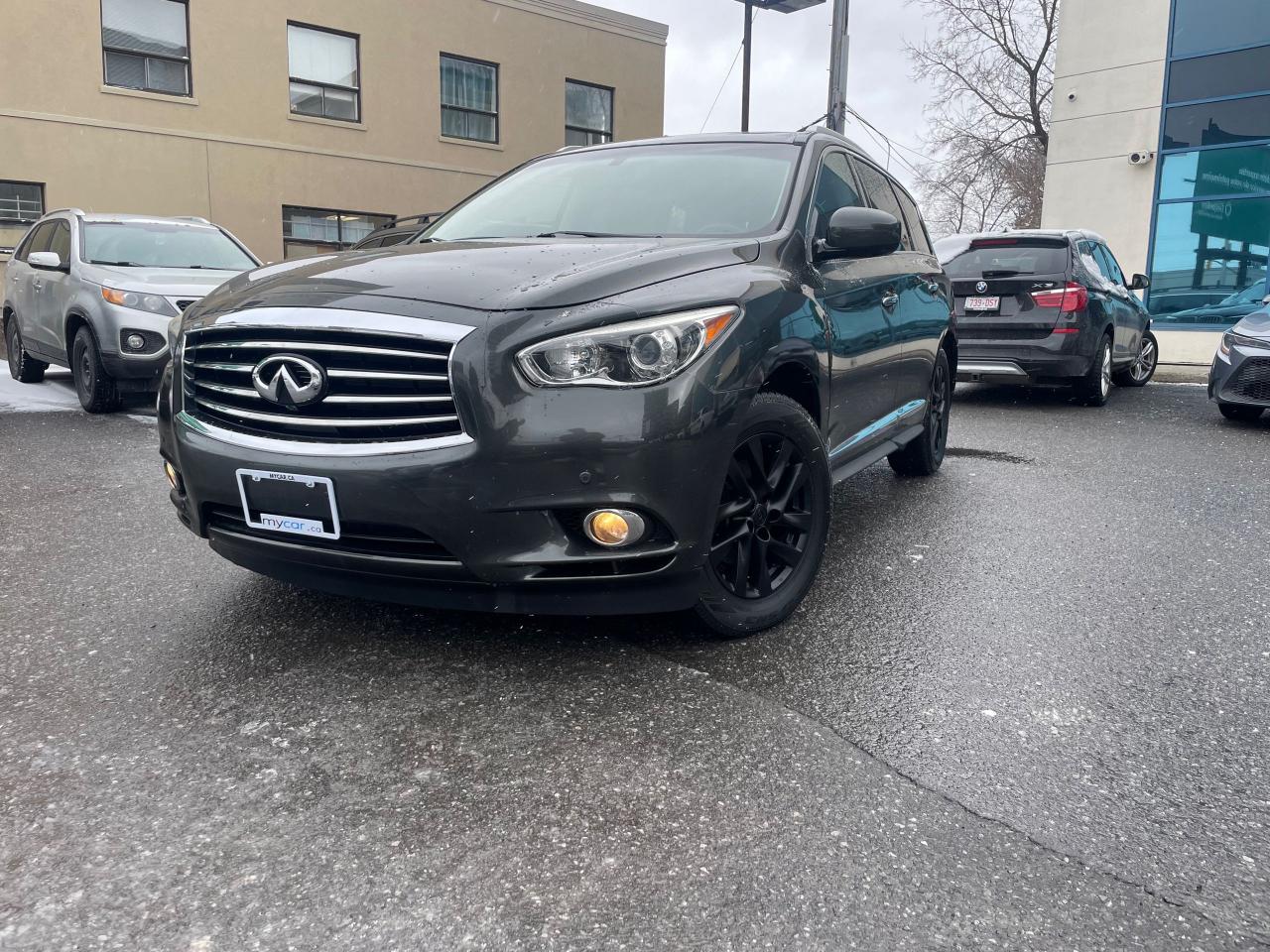 Used 2013 Infiniti JX35 3.5L JX35!!!   SUNROOF. HEATED SEATS. LEATHER. NAV. ALLOYS. A/C. CRUISE. PWR GROUP.   PERFECT FOR YO for sale in North Bay, ON