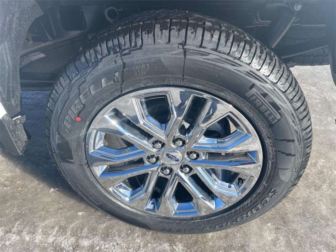 2025 Ford F-150 XLT  - Tow Package Photo5