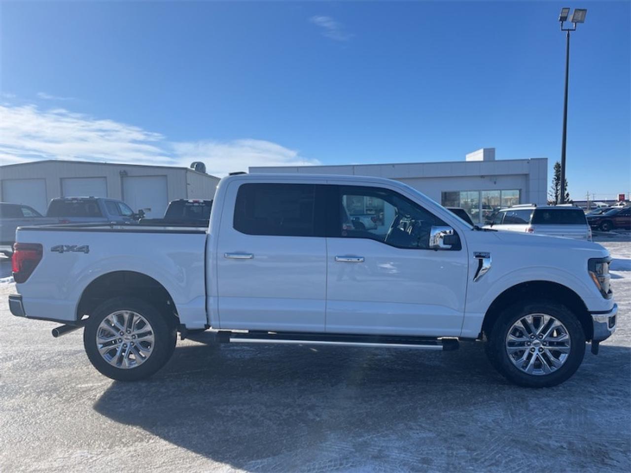 2025 Ford F-150 XLT  - Tow Package Photo5
