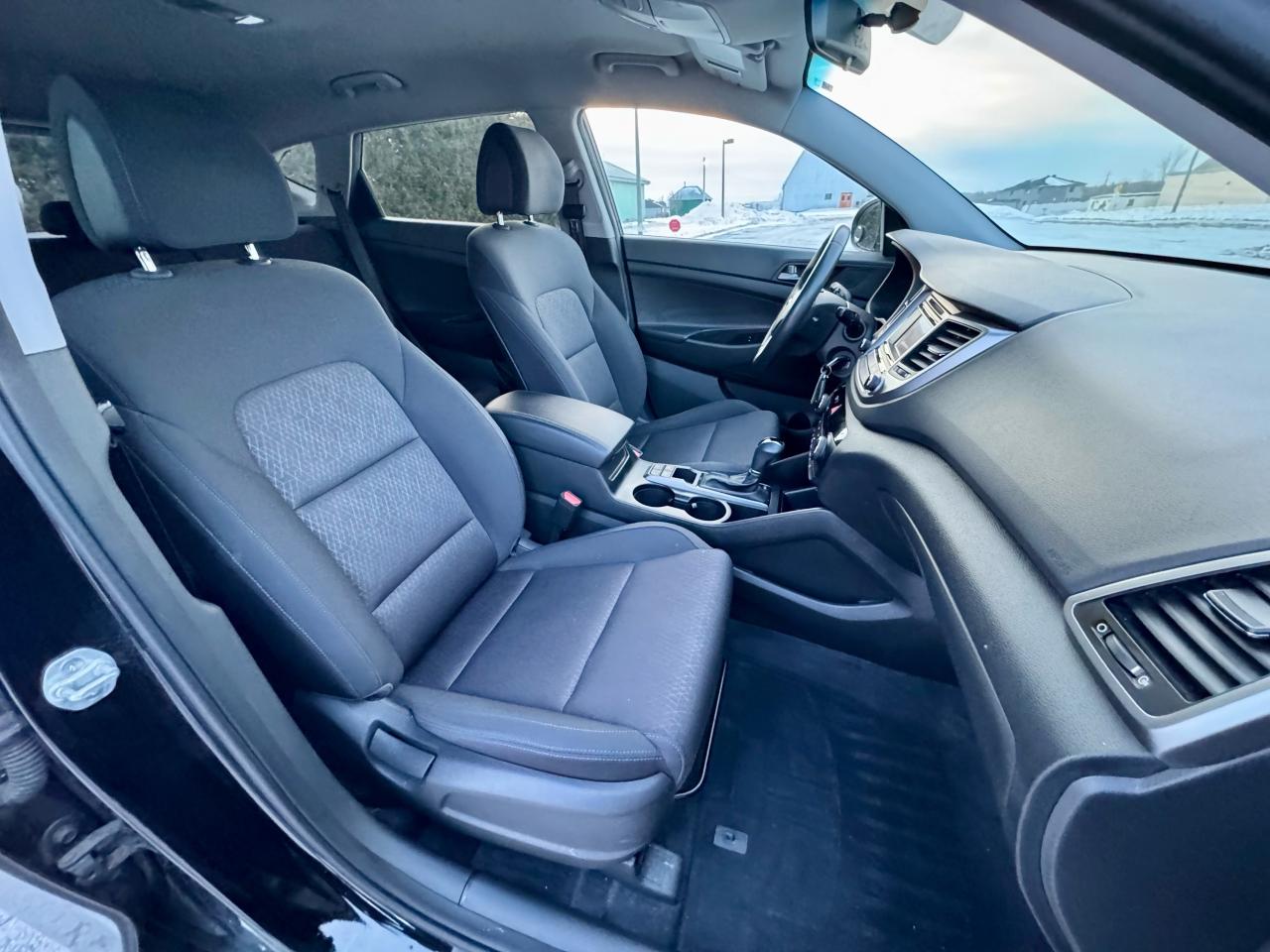 2017 Hyundai Tucson 2.0L AWD-Certified Photo4