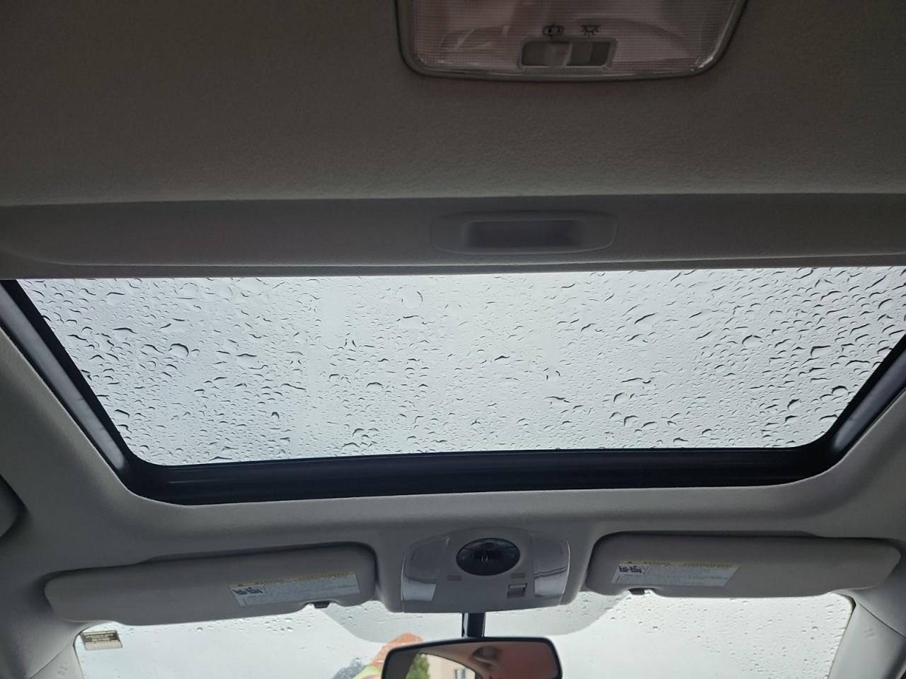 2010 Toyota Prius Base Photo4