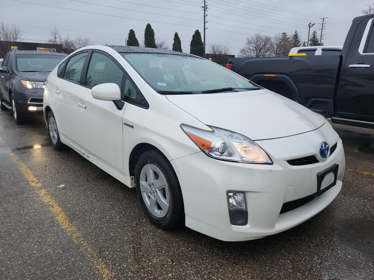 Used 2010 Toyota Prius 5DR HB for sale in Etobicoke, ON