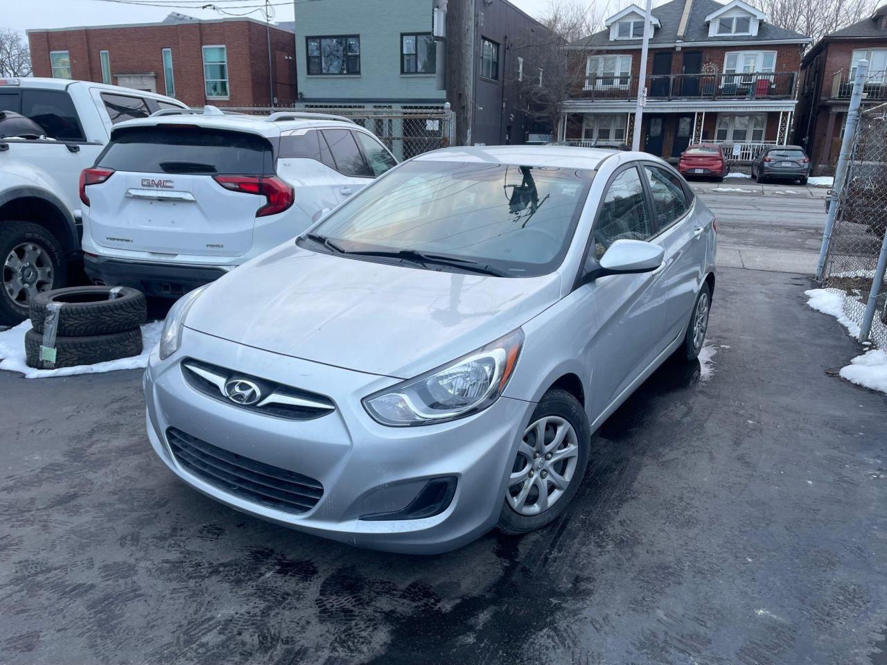 Used 2014 Hyundai Accent GL *WINTER TIRES, LOW KM, HEATED SEATS, ECO* for sale in Hamilton, ON