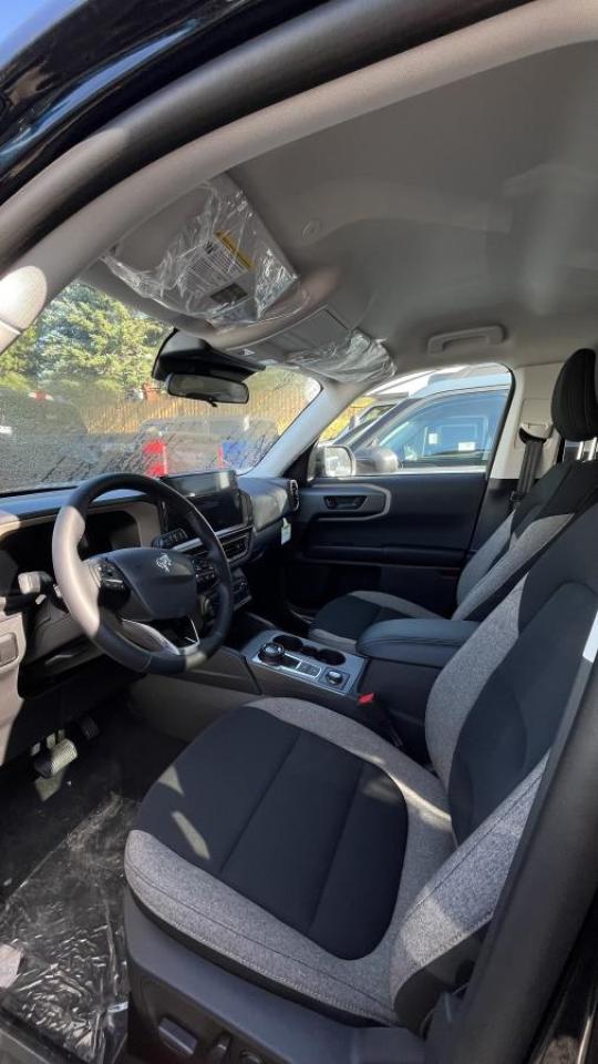 2025 Ford Bronco Sport Big Bend Photo2