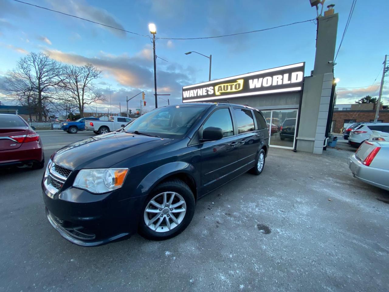 Used 2013 Dodge Grand Caravan SE for sale in Hamilton, ON