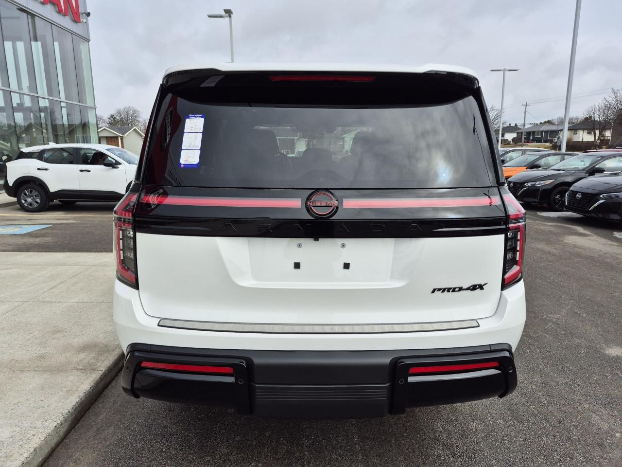 2025 Nissan Armada PRO-4X Photo27