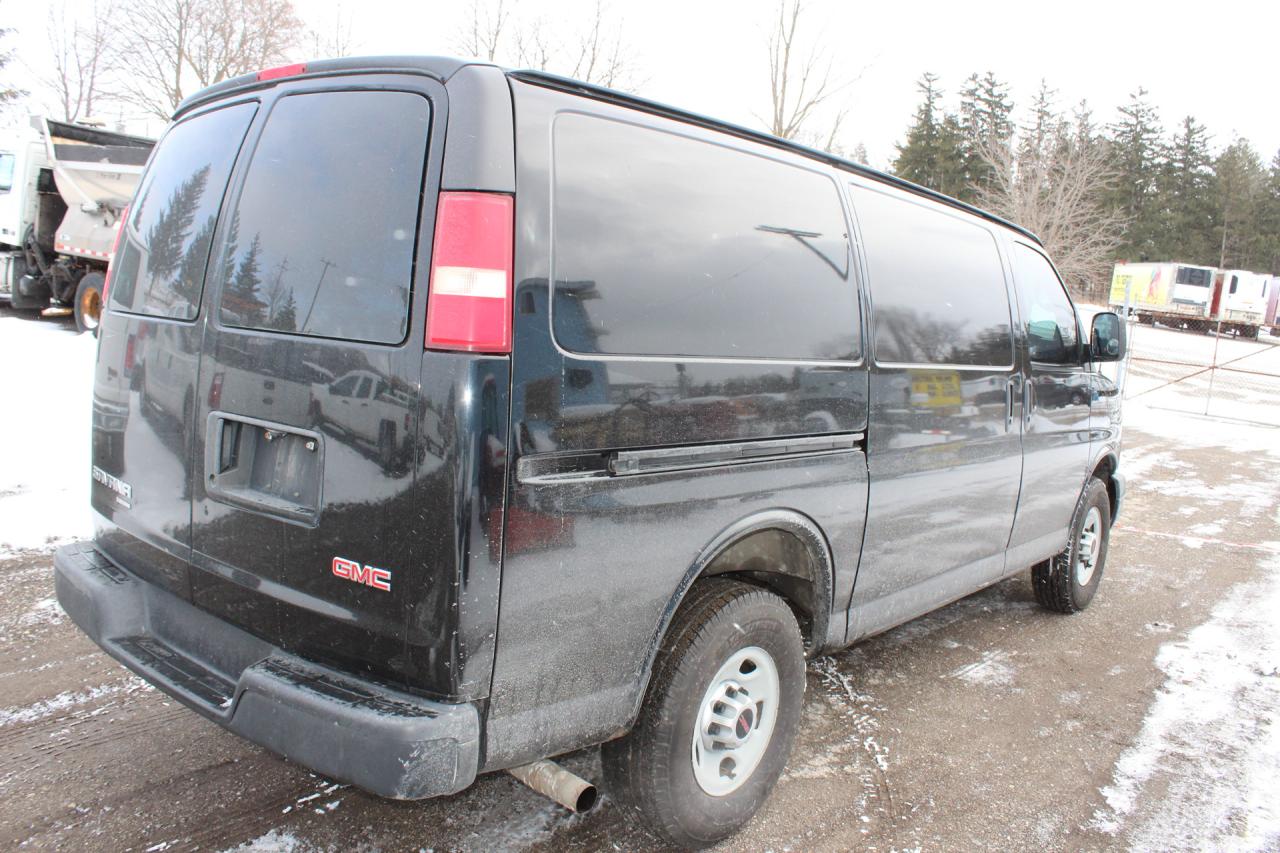 2013 GMC Savana Cargo Van  Photo2
