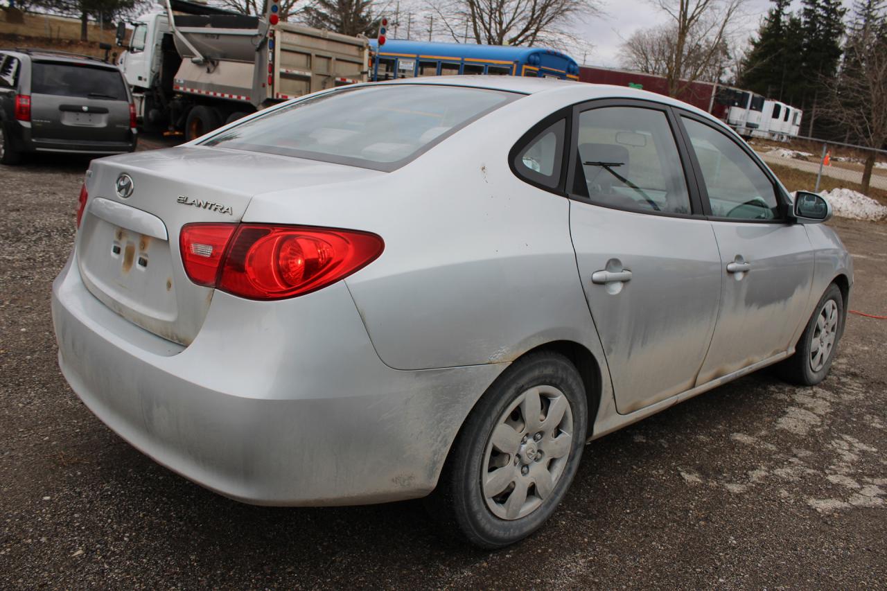 2008 Hyundai Elantra  Photo2