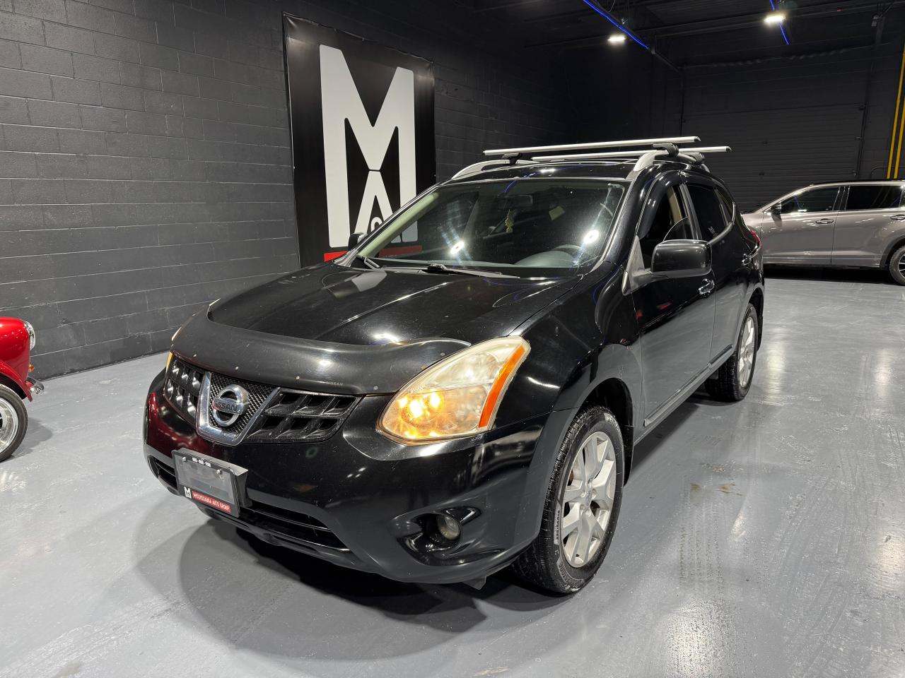 Used 2013 Nissan Rogue S for sale in Mississauga, ON