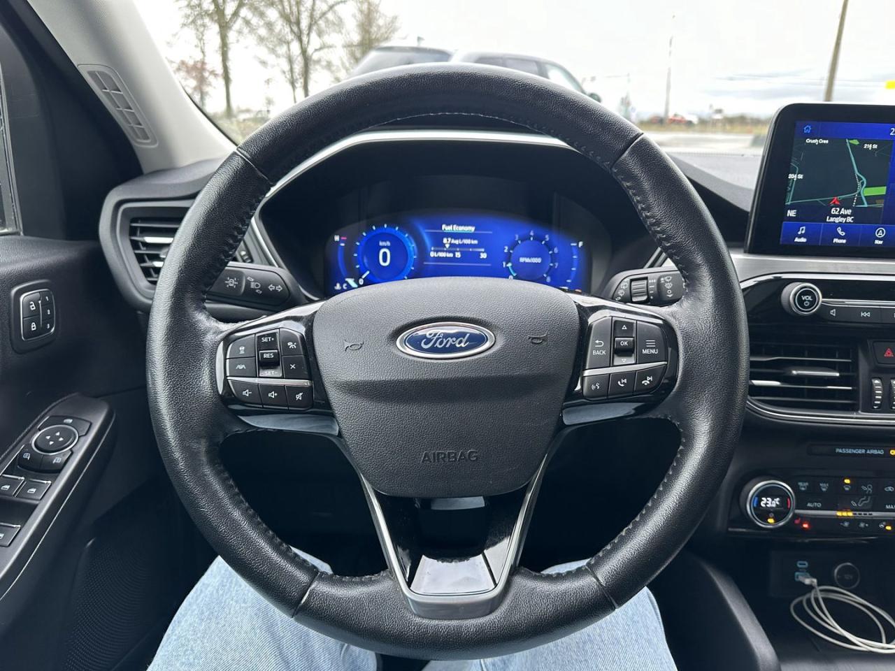 2021 Ford Escape Titanium 4WD - Photo #14
