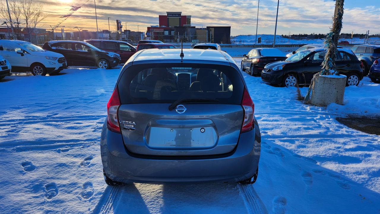 2016 Nissan Versa Note Hatchback - Photo #6