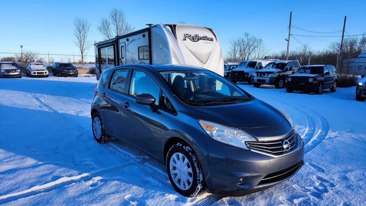 2016 Nissan Versa Note Hatchback - Photo #3