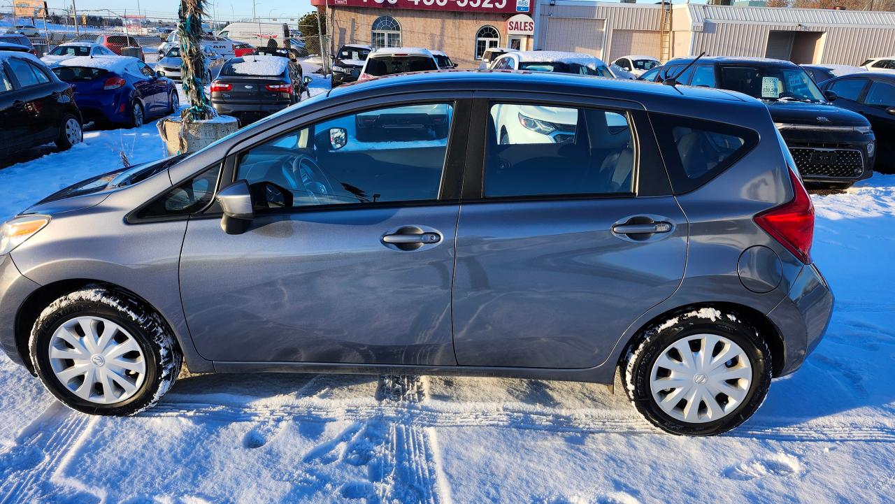 2016 Nissan Versa Note Hatchback - Photo #5