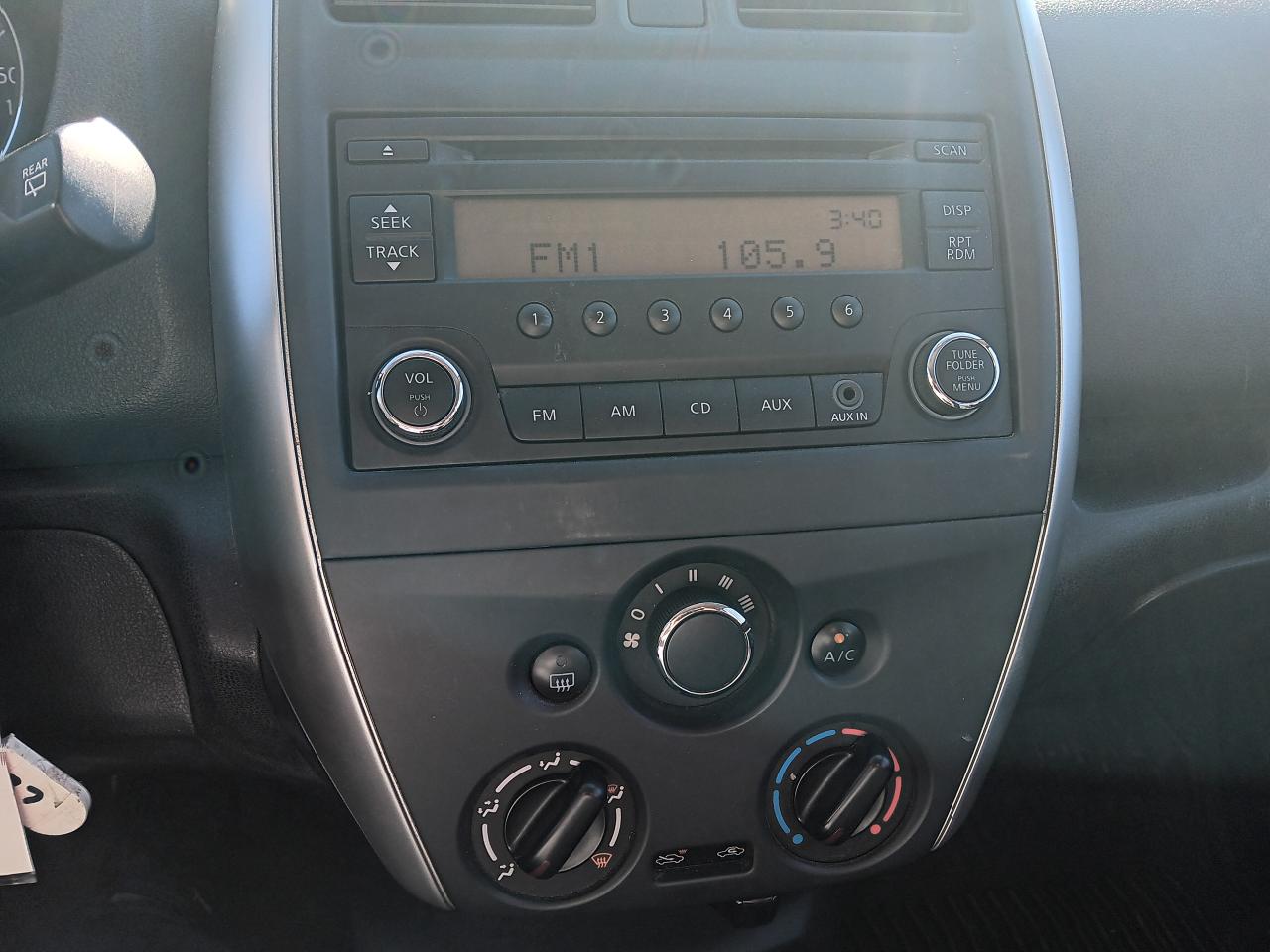 2016 Nissan Versa Note Hatchback - Photo #13