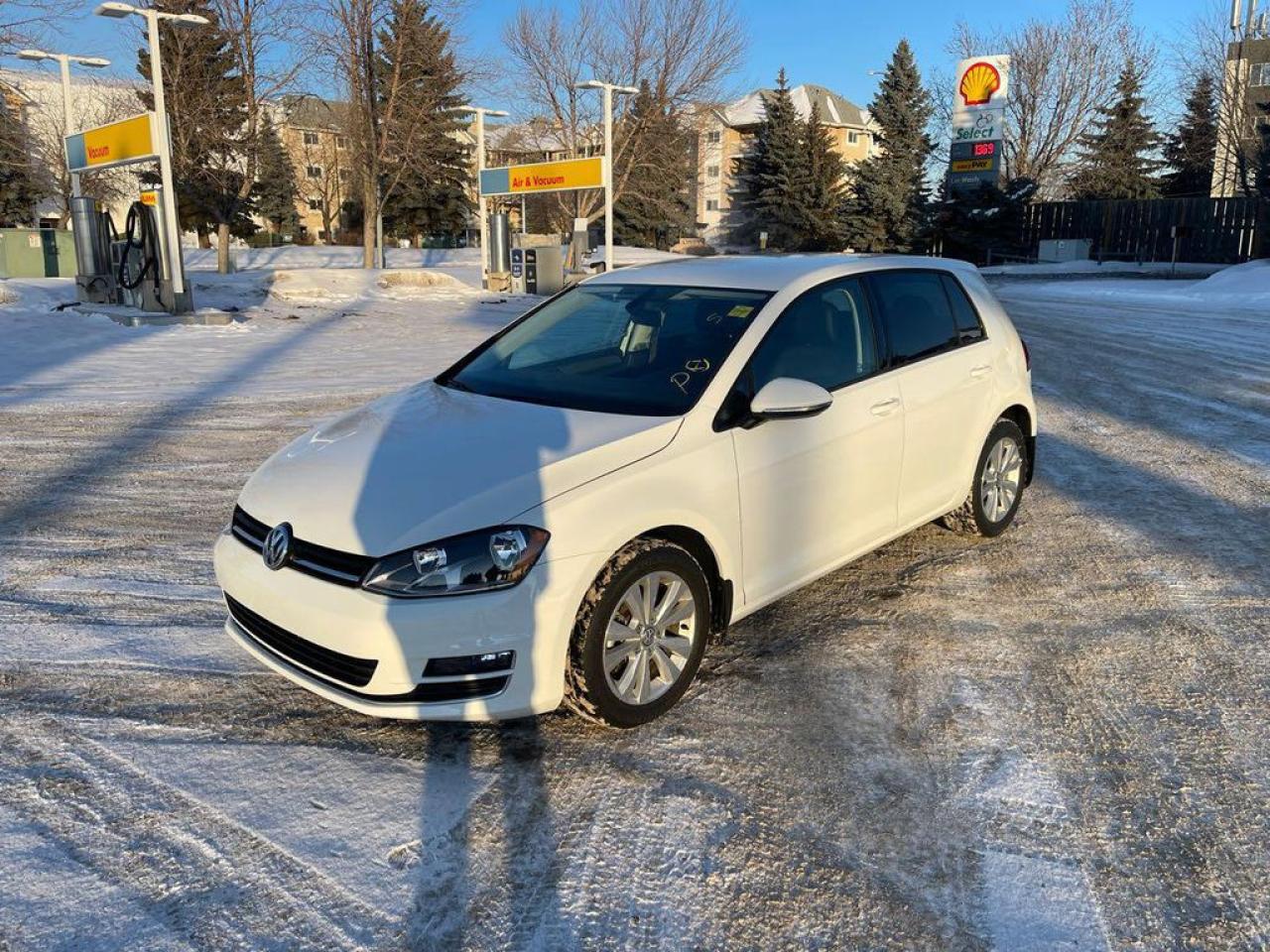 Used 2016 Volkswagen Golf COMFORTLINE for sale in Sherwood Park, AB