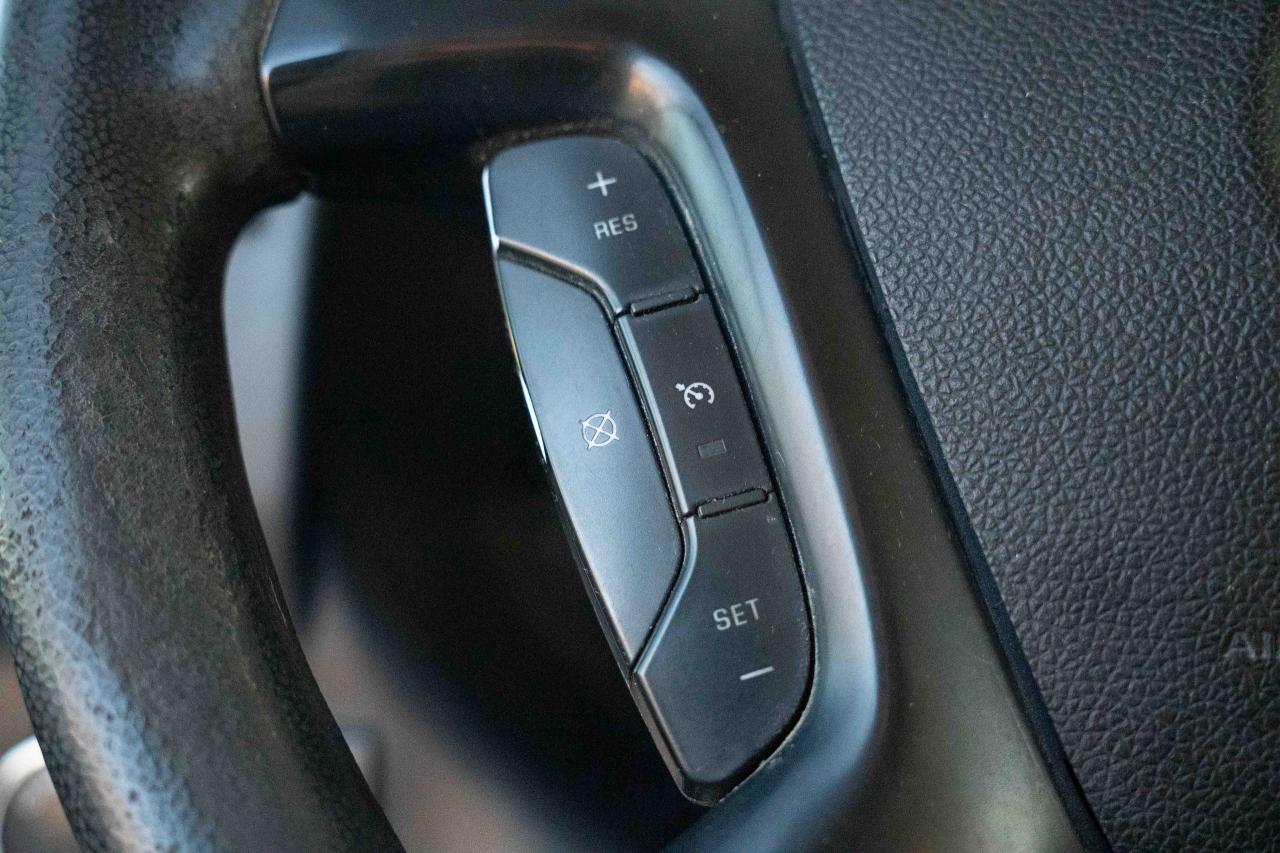 2013 Chevrolet Express 1500 - Photo #18