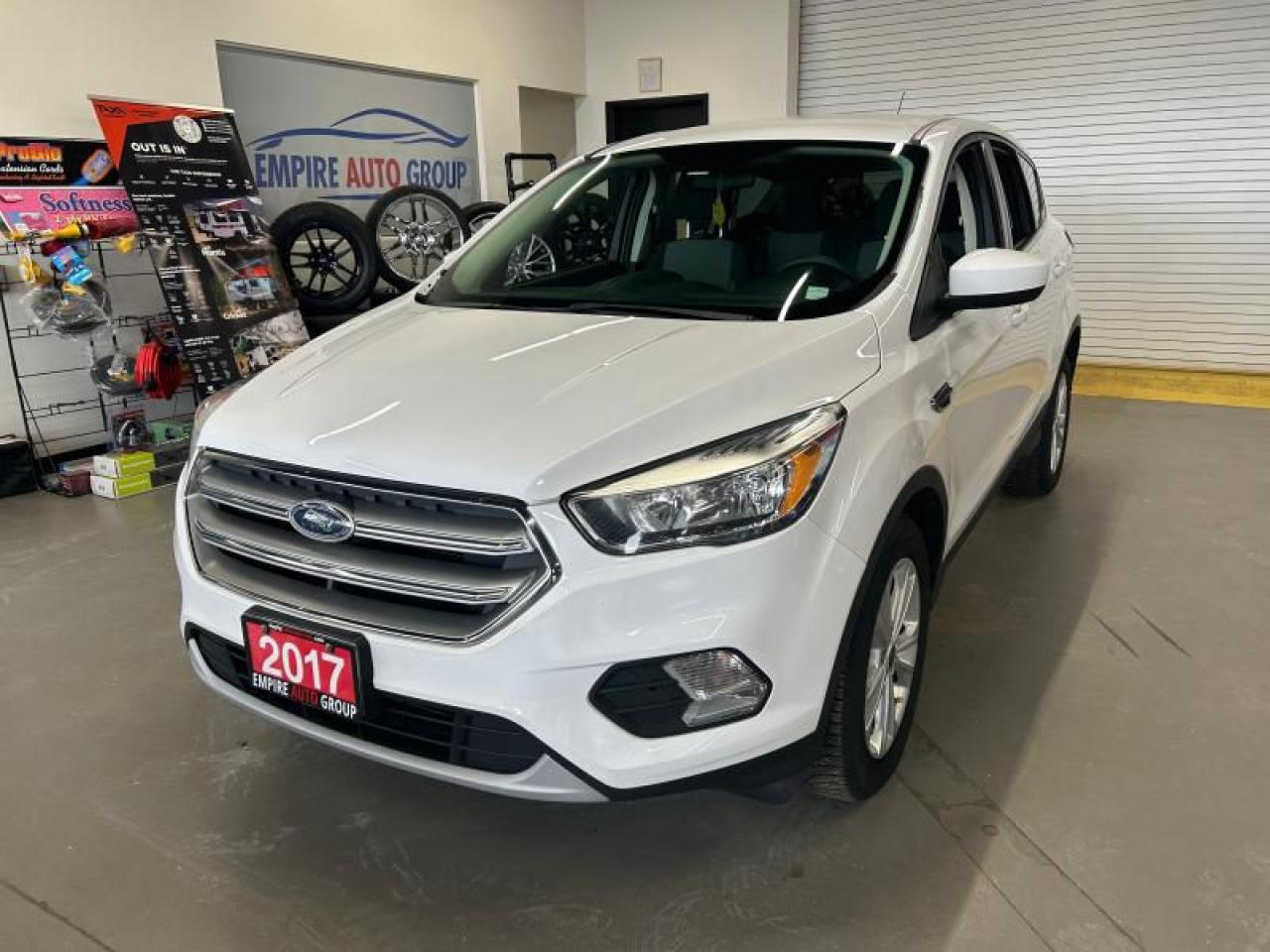 Used 2017 Ford Escape SE for sale in London, ON