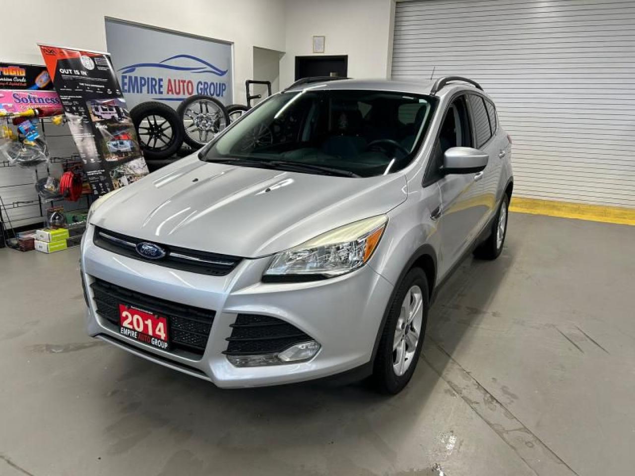 Used 2014 Ford Escape SE - BACKUP CAMERA - POWER STEERING - ACCESSORY CONTROLS ON WHEEL for sale in London, ON