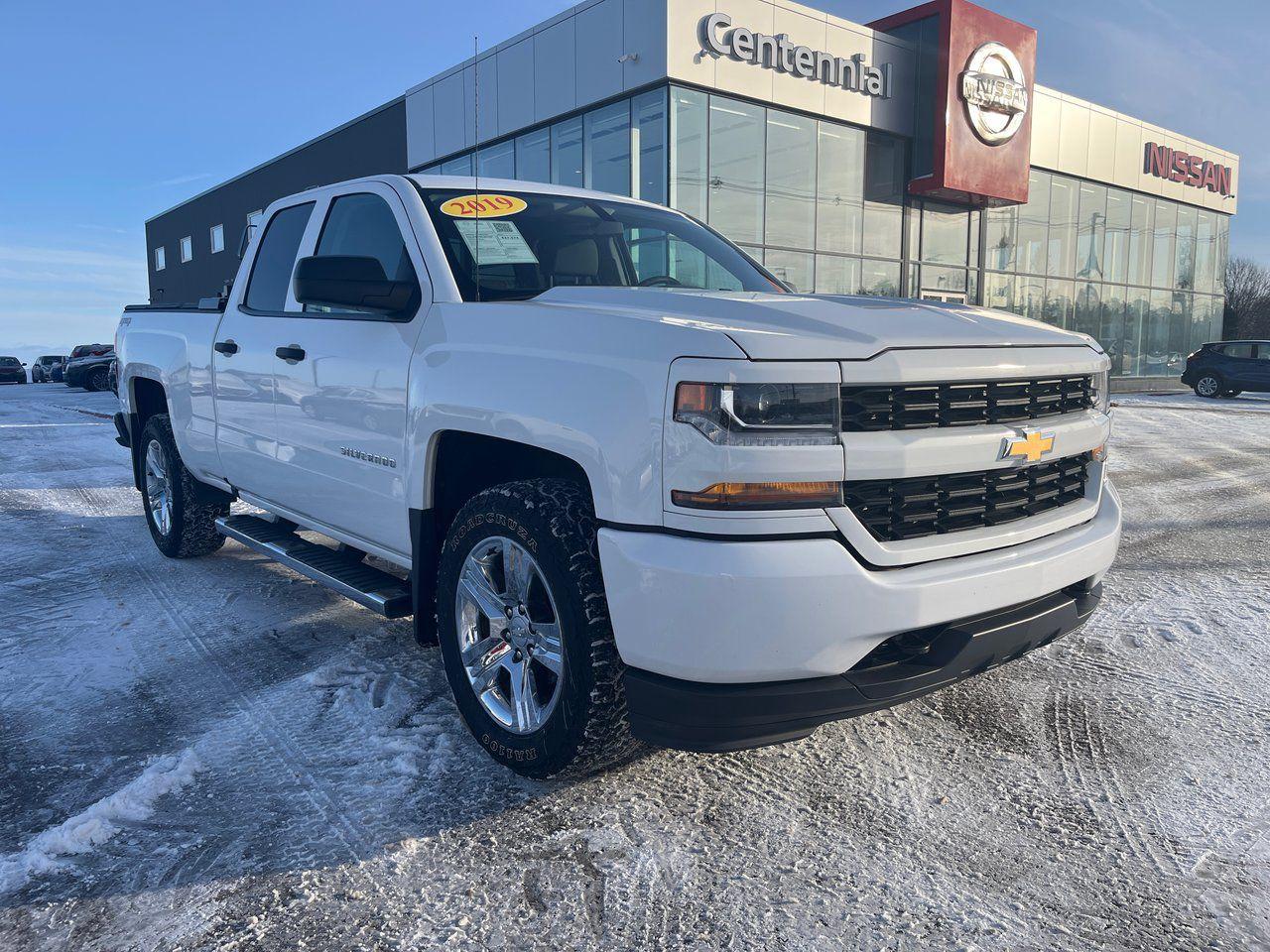 Used 2019 Chevrolet Silverado Custom 4x4 Double Cab for sale in Summerside, PE