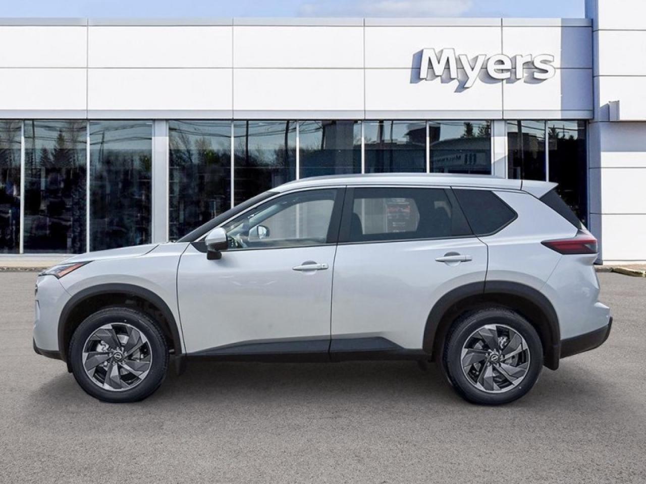 2025 Nissan Rogue SV Moonroof  - Moonroof -  Power Liftgate Photo2