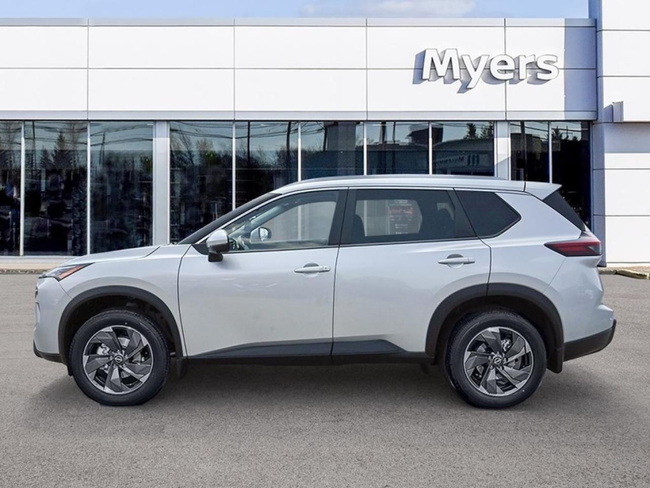 2025 Nissan Rogue SV Moonroof  - Moonroof -  Power Liftgate Photo