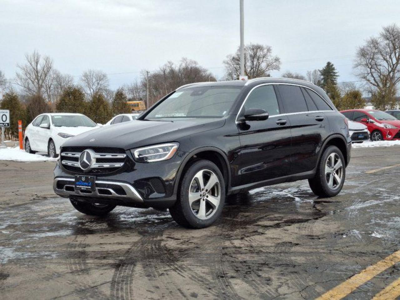 Used 2022 Mercedes-Benz GL-Class GLC 300 AWD | Premium Plus Pkg | Leather | Sunroof | Heated Steering + Seats | Rear Camera & more!! for sale in Guelph, ON