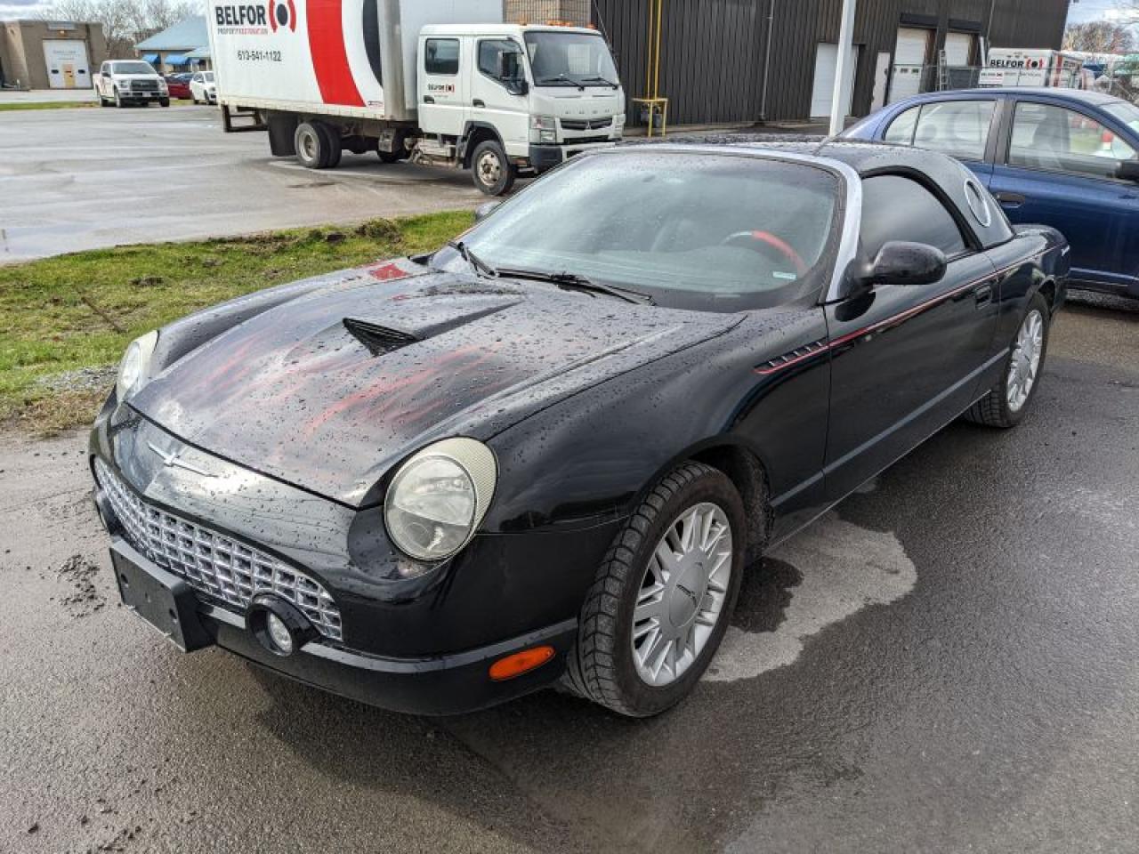 2002 Ford Thunderbird 