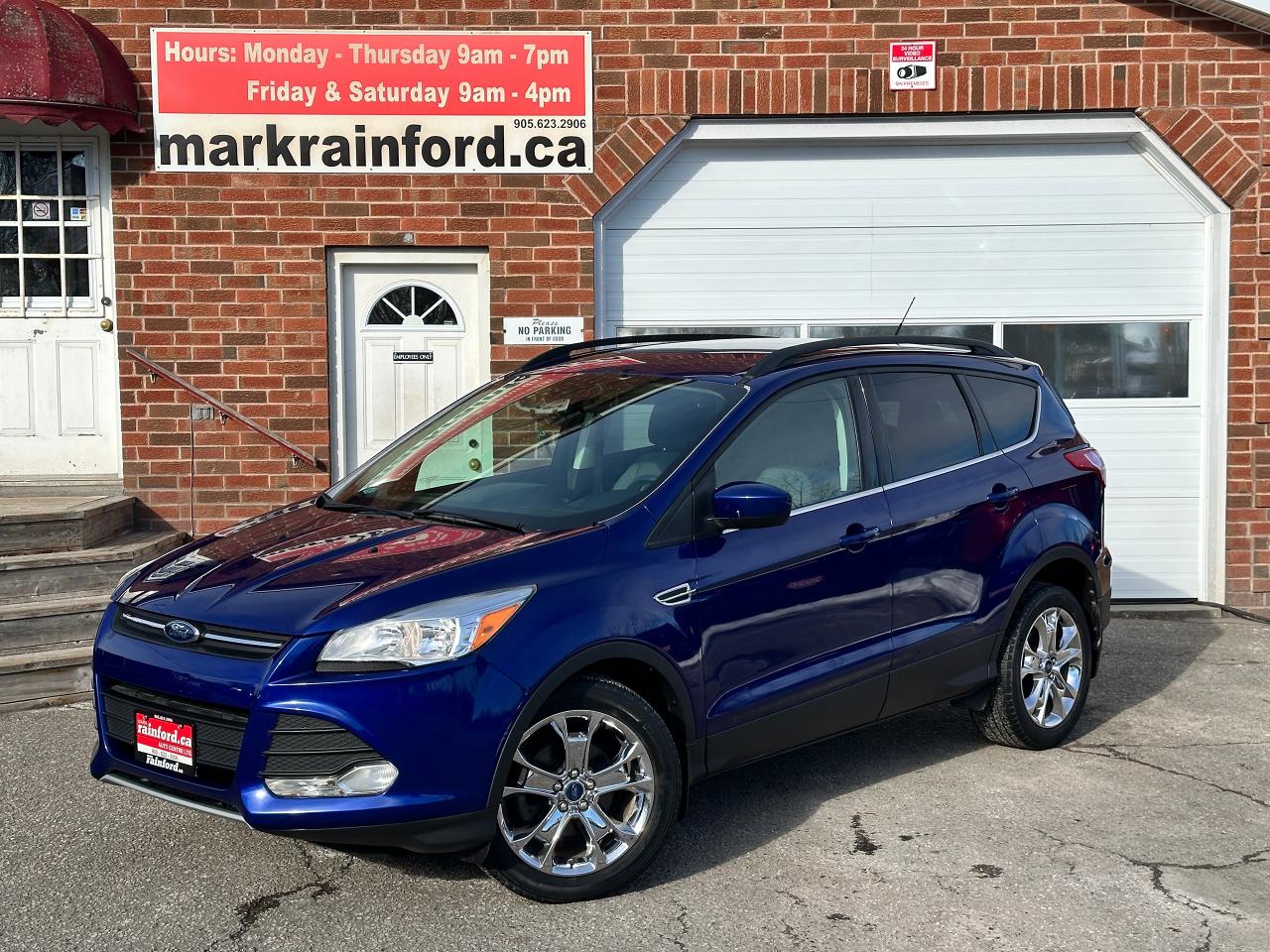 Used 2015 Ford Escape SE 1.6L HTD Cloth Bluetooth XM RvCam Dual-Zone A/C for sale in Bowmanville, ON