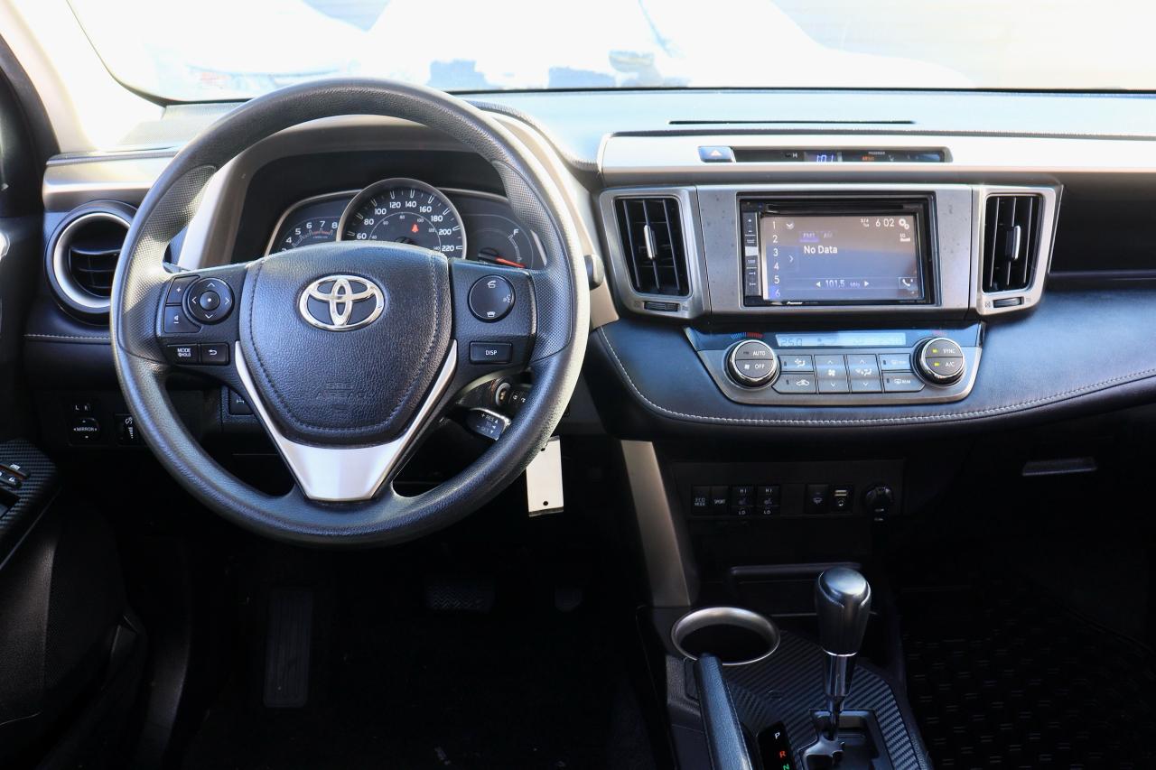 2014 Toyota RAV4 XLE | AWD | Sunroof | Roof Rack | Alloys | Tinted Photo33