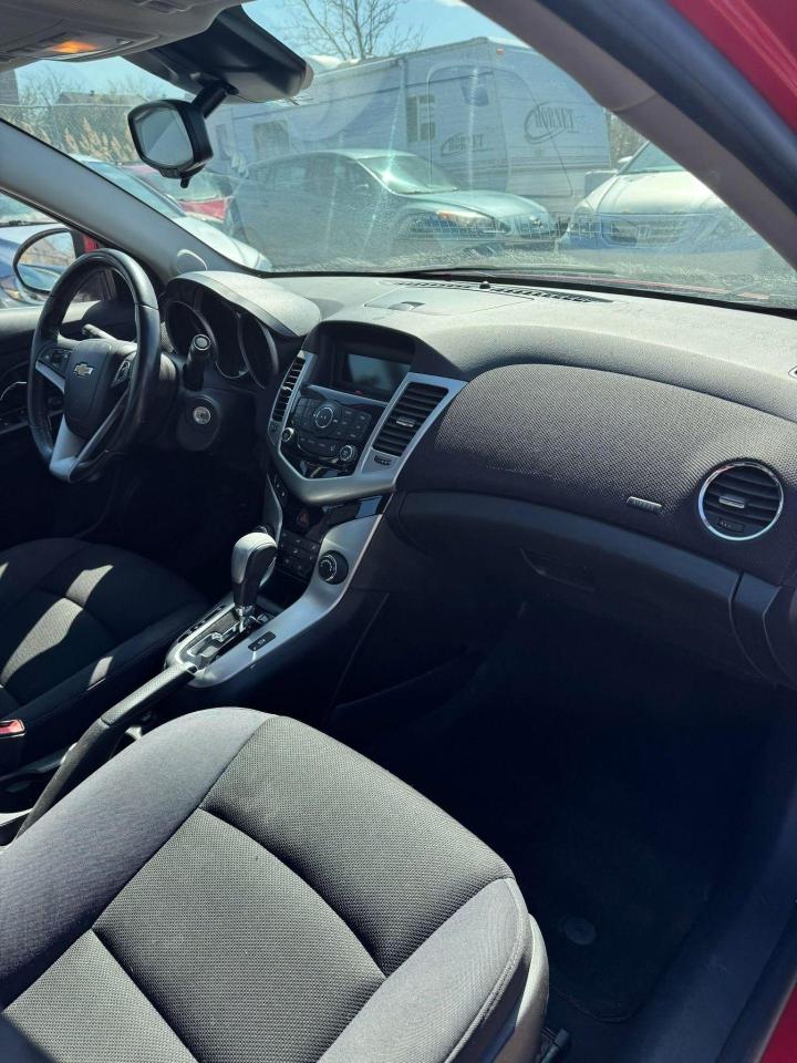 2014 Chevrolet Cruze  - Photo #7