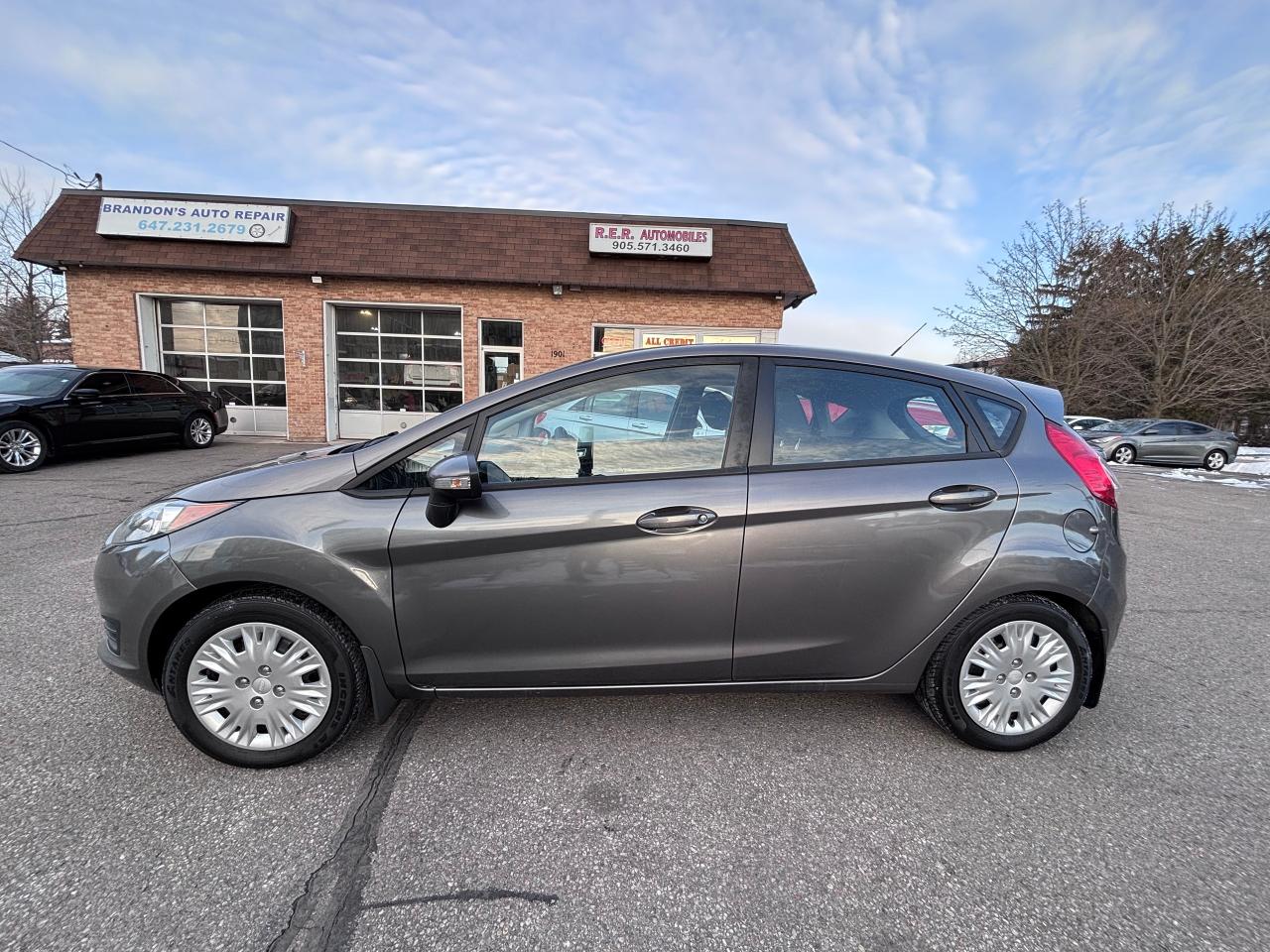 Used 2014 Ford Fiesta HB-CLEAN-GAS-SAVER for sale in Oshawa, ON